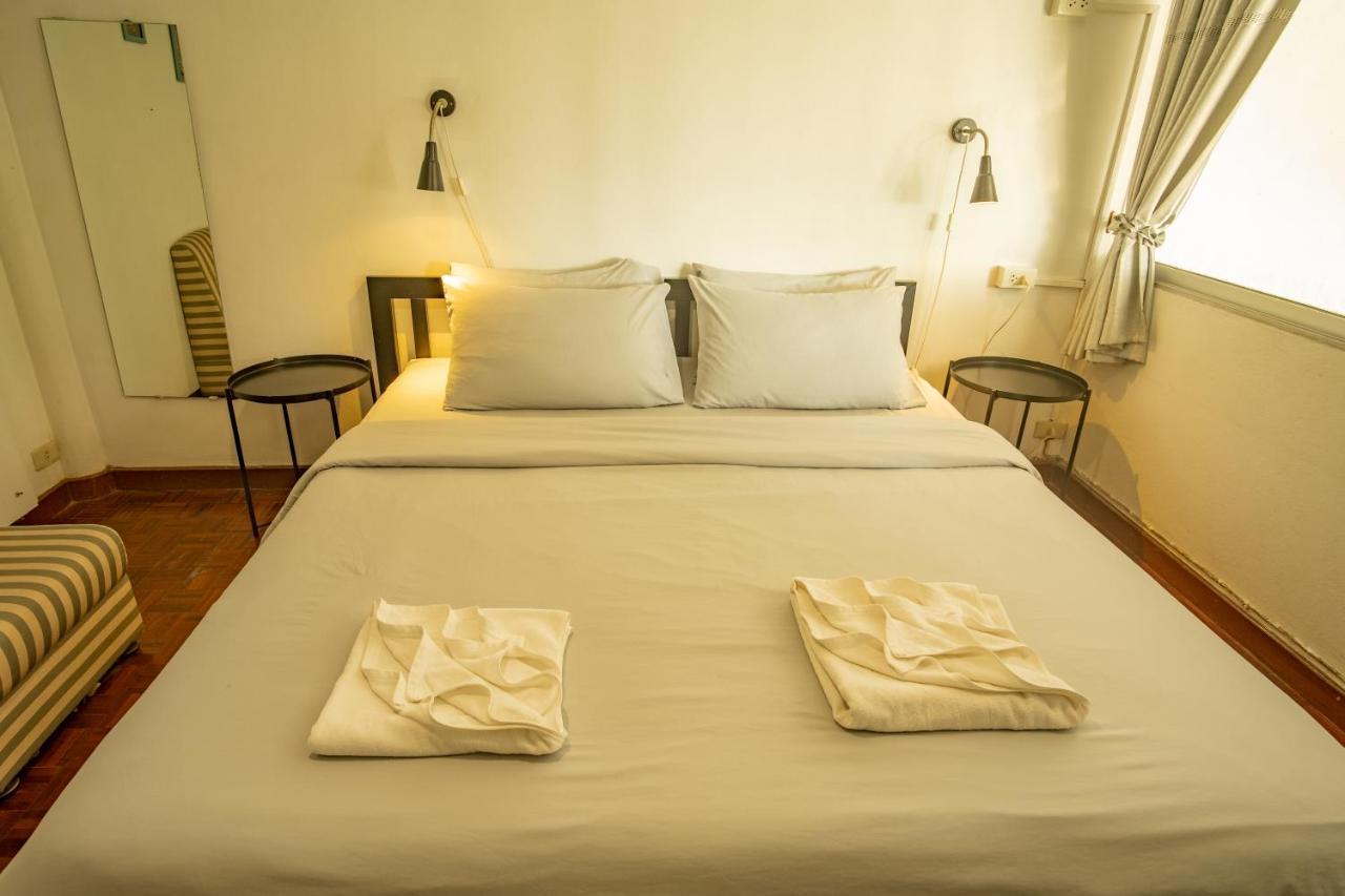 Home16 Sukhumvit16 Bangkok Zewnętrze zdjęcie