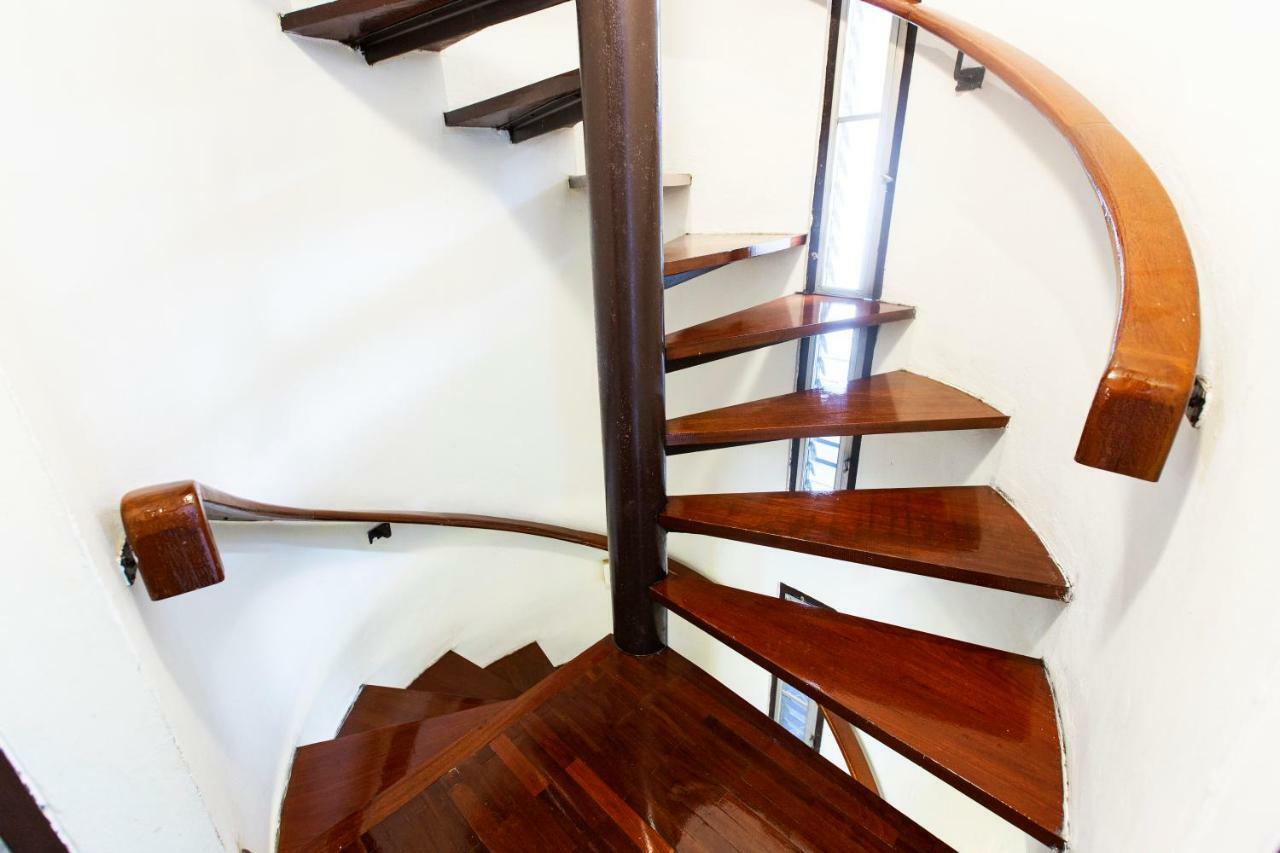 Home16 Sukhumvit16 Bangkok Zewnętrze zdjęcie
